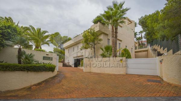 Venta de piso en Piso en Canna s/n, Altea la Vella, Altea, Altea
photo 1