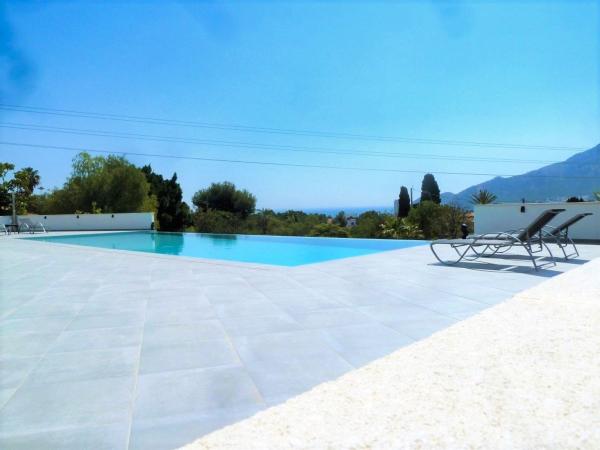 Chalet independiente en venta en Casa o chalet en Zona l'Olla, Altea, Altea
thumbnail 2