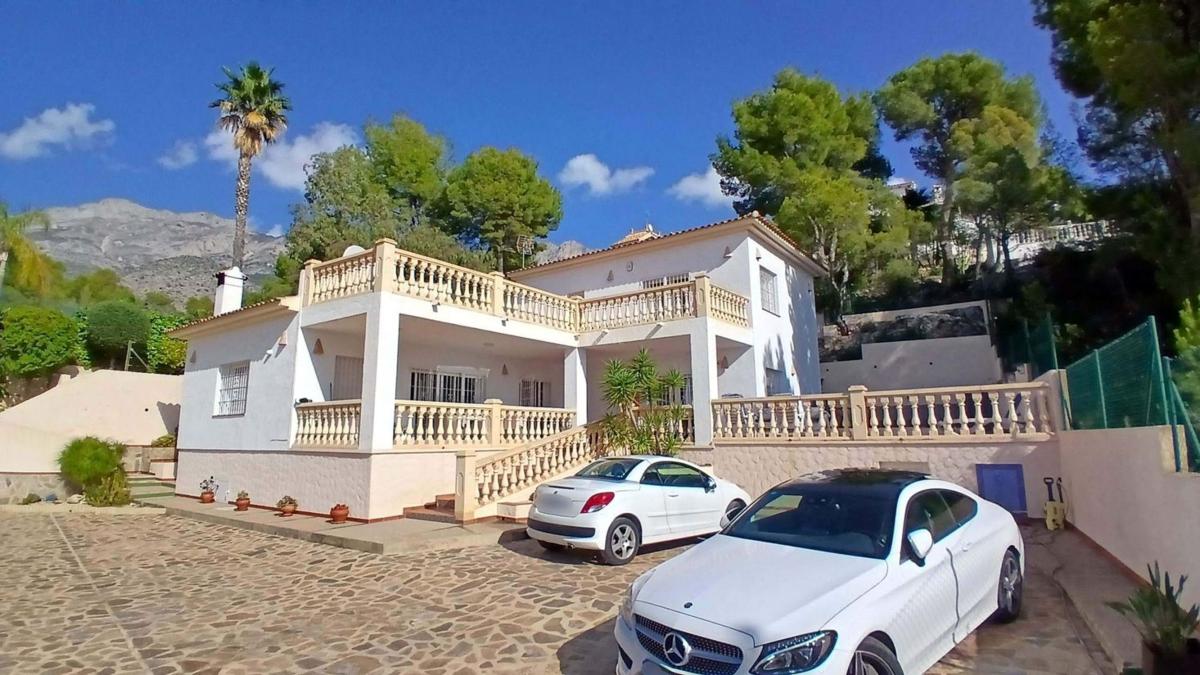Sprzedaż niezależnego domku jednorodzinnego w Casa o chalet en Altea la Vella, Altea, Altea photo 1