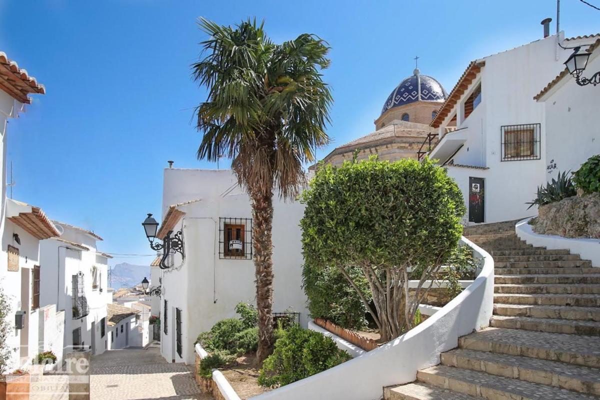 Propiedades en venta y alquiler en España photo 1