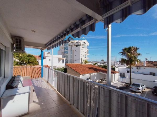 Продажа квартиры на Piso en Altea Pueblo, Altea, Алтея
 photo 1