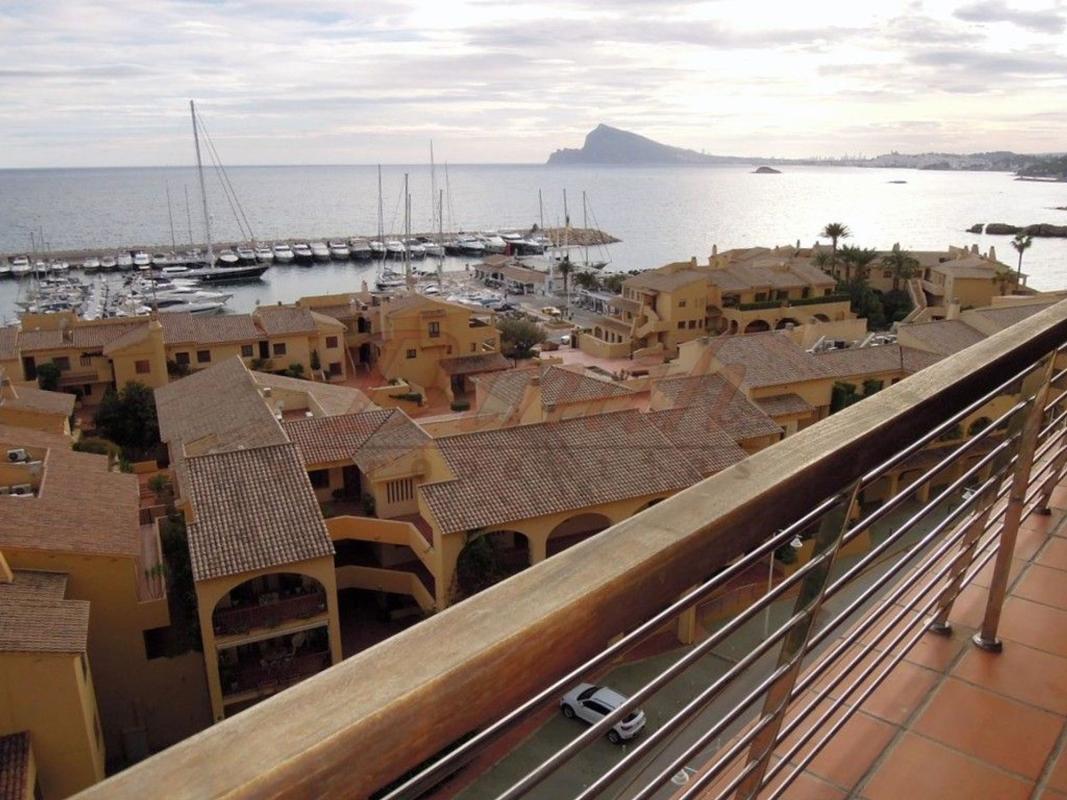 Sprzedaż mieszkania w Piso en Calle Currica, Zona de Mascarat, Altea, Altea
photo 1