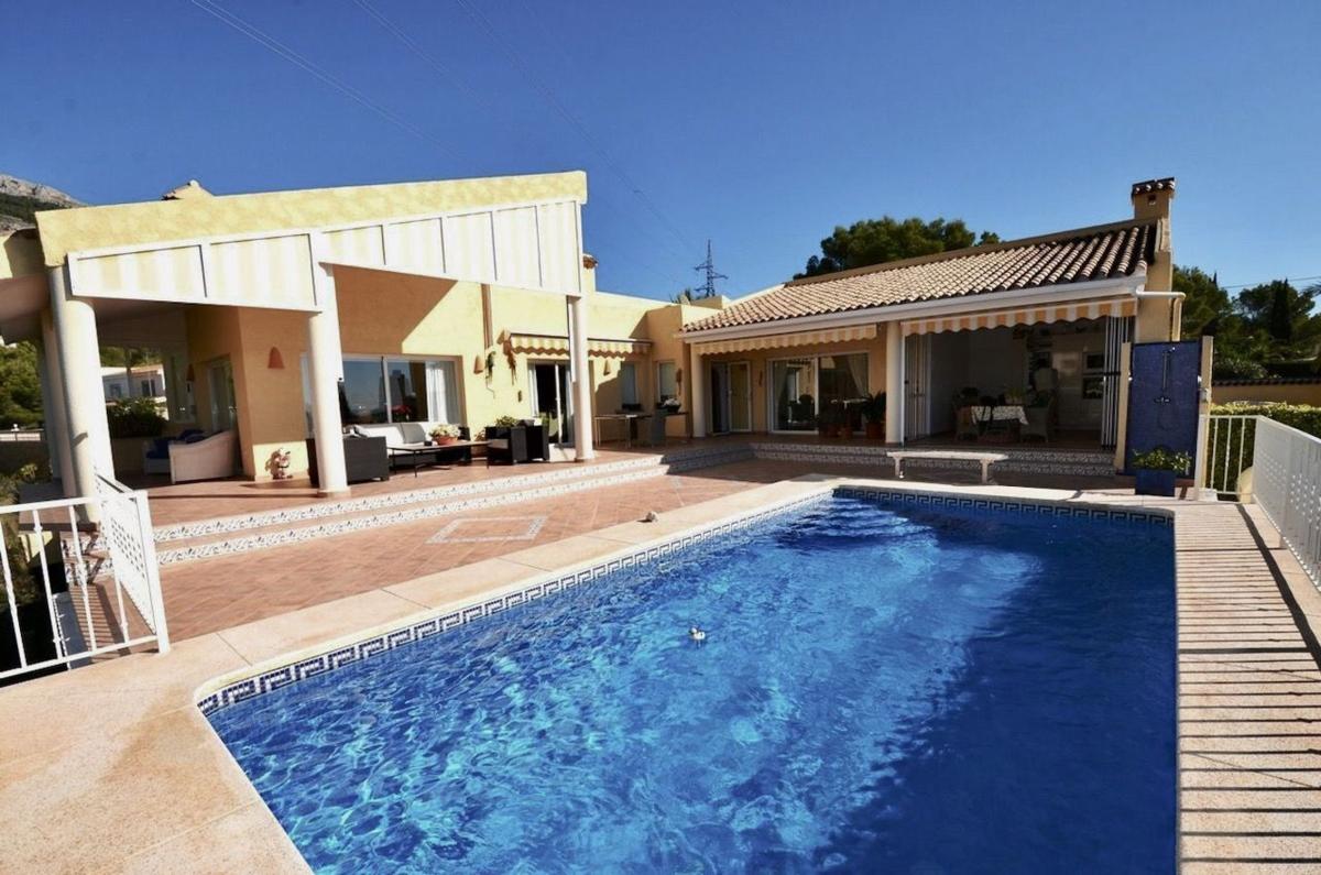 Propiedades en venta y alquiler en España photo 4