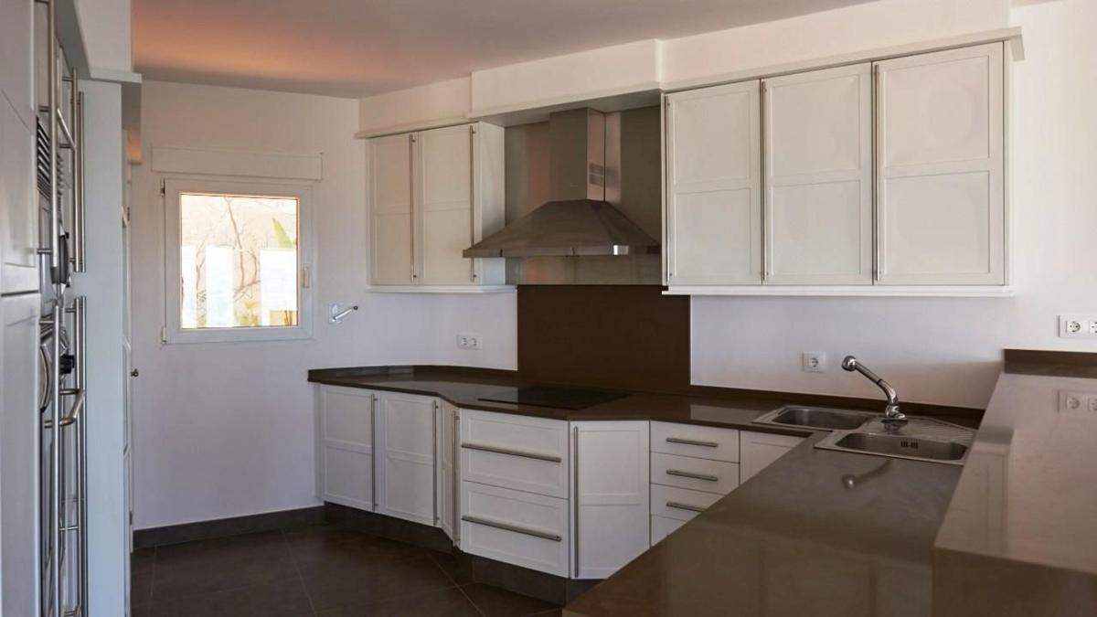 Недвижимость на продажу и в аренду в Испании photo 4