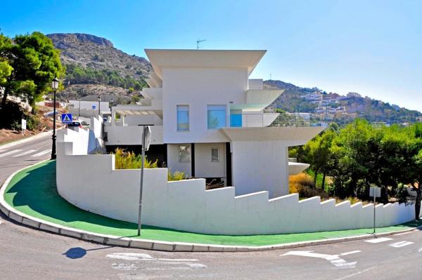 Chalet adosado en cabo de gata, Zona de Mascarat, Altea photo 1
