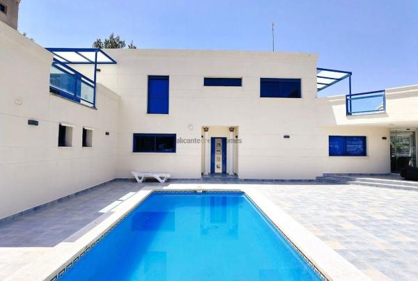Independent chalet for sale in Casa o chalet en Altea Hills, Altea, Altea
thumbnail 2