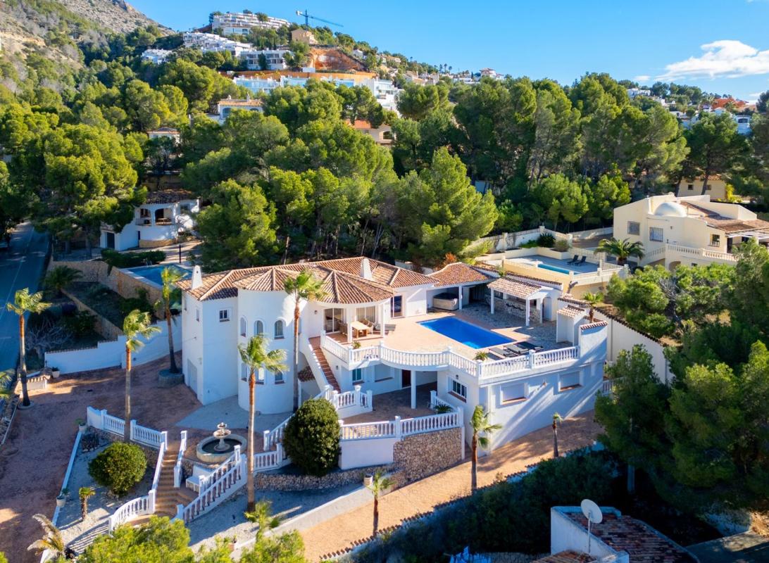 Properties for sale and rent in Spain photo 5