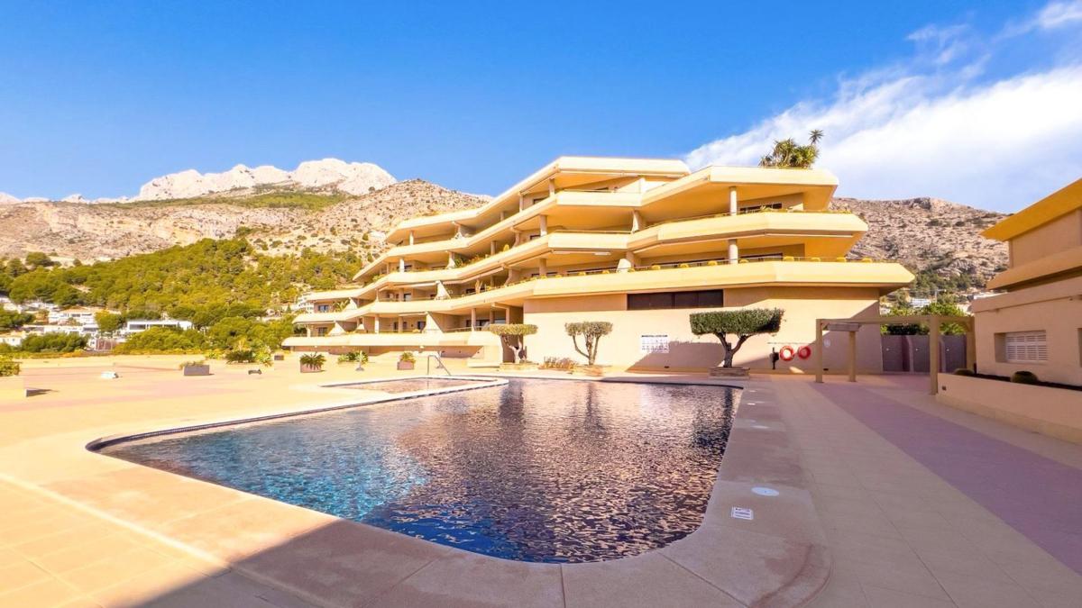 Продажа квартиры на Piso en Calle Principal de la Serra, Altea la Vella, Altea, Алтея
photo 2