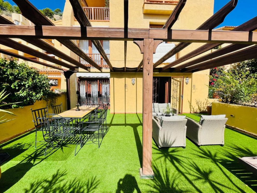Sale of apartment in Piso en Calle Currica, Zona de Mascarat, Altea, Altea
 photo 3