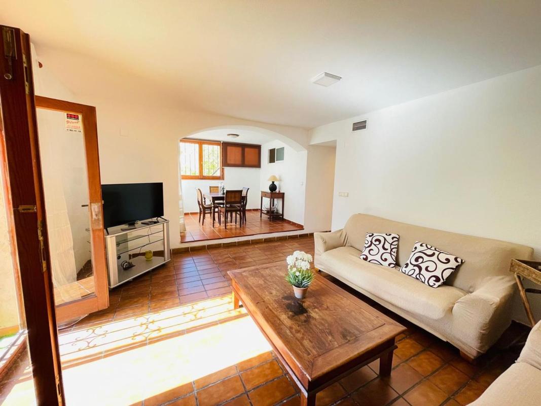 Sale of apartment in Piso en Calle Currica, Zona de Mascarat, Altea, Altea
 photo 5