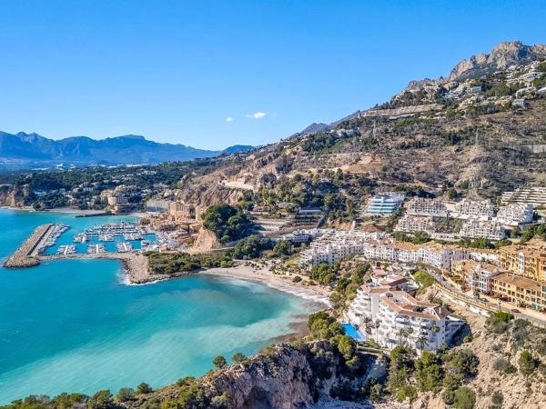 Sprzedaż mieszkania w Piso en Zona de Mascarat, Altea, Altea
photo 1