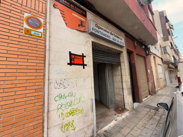 Local en Calle General Espartero, 22, Carolinas Altas, Alicante / Alacant photo 1