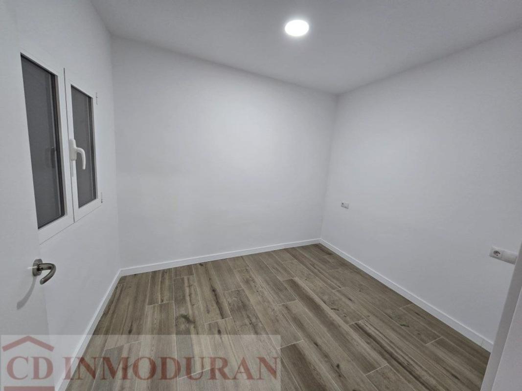 Properties for sale and rent in Spain photo 5