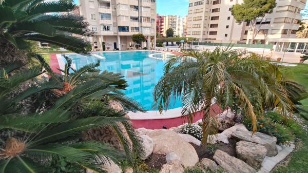 Mieszkanie na sprzedaż w  Piso en Avenida de la Costa Blanca, Cabo de las Huertas, Alicante / Alacant, Alicante / Alacant photo 1