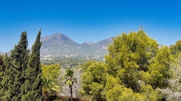 Chalet wolnostojący na sprzedaż w  Casa o chalet en L'Albir, Alfaz del Pi, Alfaz del Pi photo 4