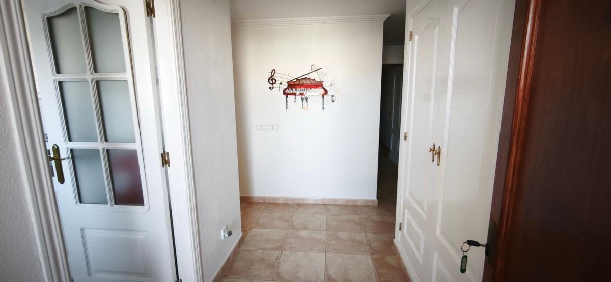 Продажа квартиры на Piso en Calle Comte d'Altea, 66, Altea Pueblo, Altea, Алтея
photo 1