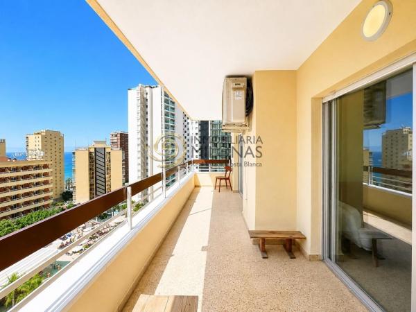 Venta de piso en Piso en Calle de Berlín, 6, Zona Sierra Helada, Benidorm, Benidorm
thumbnail 3
