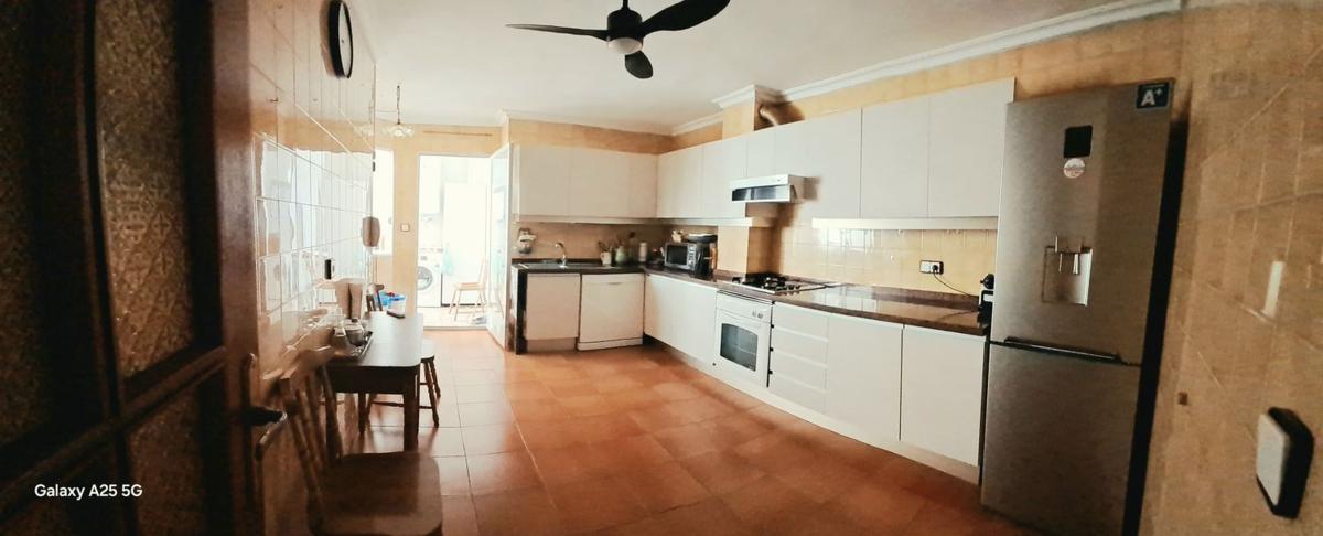Продажа квартиры на Piso en Calle Jaume I, 34, Centro, San Juan de Alicante, Сан-Хуан-де-Аликанте
photo 1