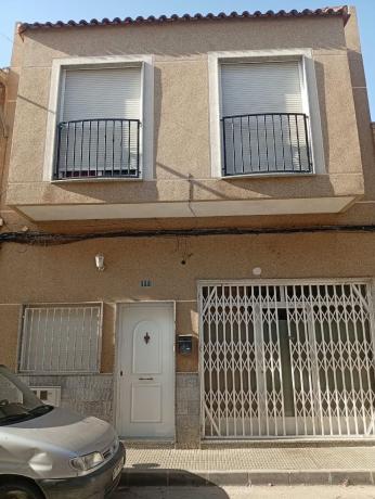 Casa o chalet independiente en Calle Vicente Aleixandre, 11, Cox thumbnail 2