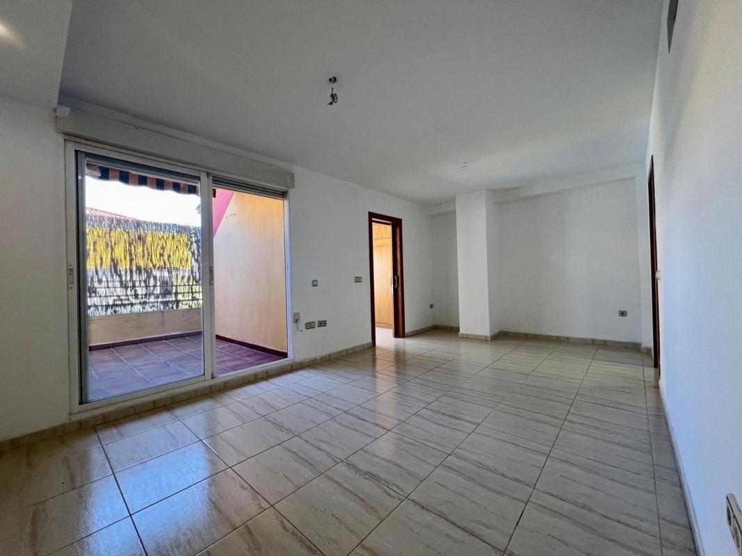 Venta de piso en Piso en Pueblo Poniente, Benidorm, Benidorm
photo 1