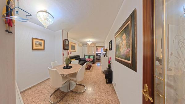 Venta de piso en Piso en Amadeo De Saboya, Carolinas Altas, Alicante / Alacant, Alicante / Alacant
photo 1