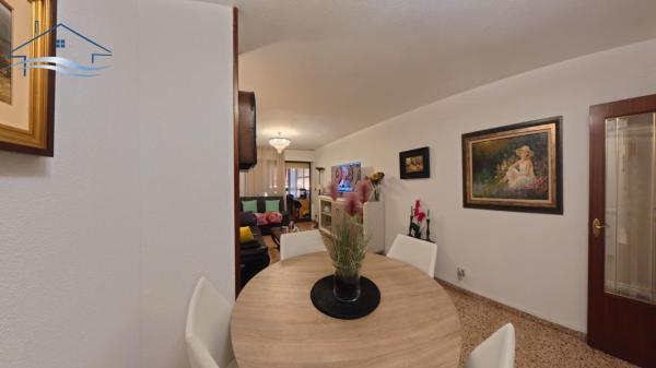 Venta de piso en Piso en Amadeo De Saboya, Carolinas Altas, Alicante / Alacant, Alicante / Alacant
thumbnail 3