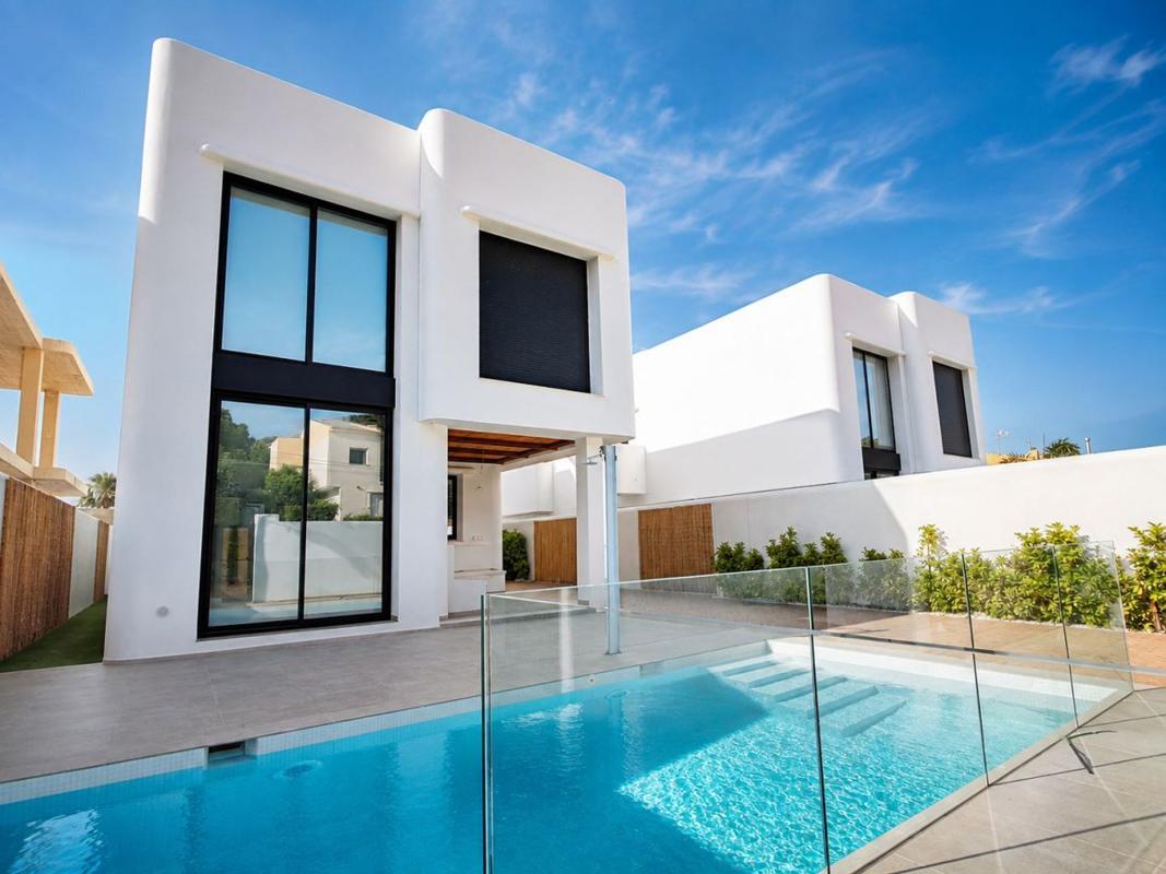 Properties for sale and rent in Spain photo 2