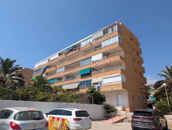 Sprzedaż mieszkania w Piso en Avenida de Las Palmeras, 3, Urbanizaciones, Guardamar del Segura, Guardamar del Segura
thumbnail 2