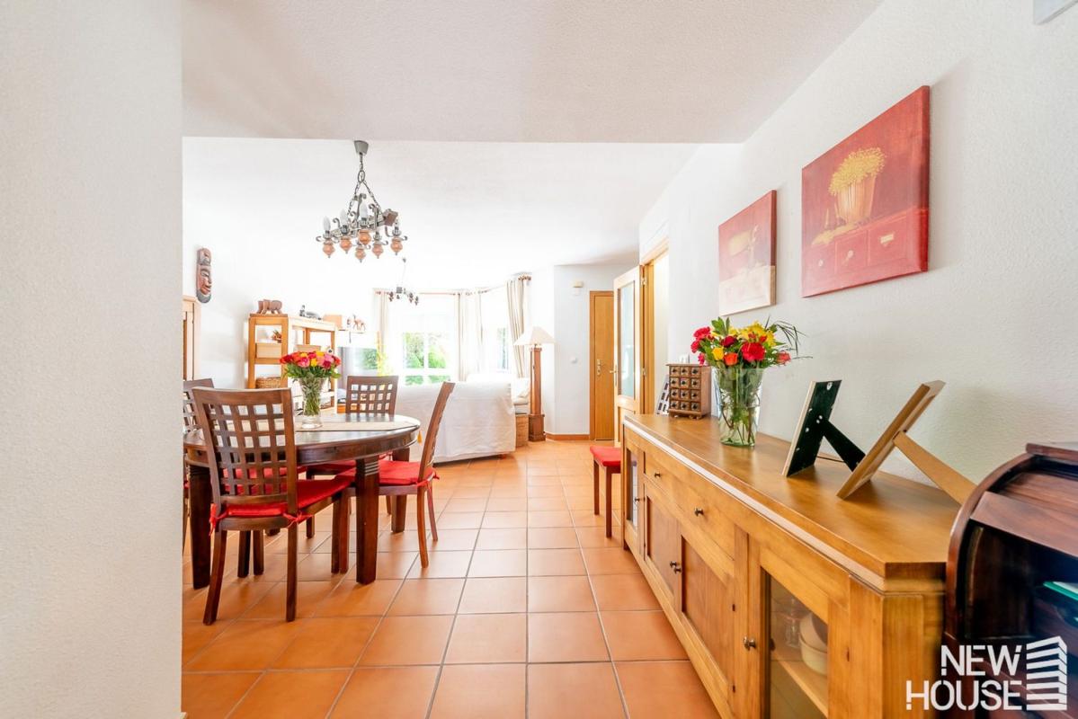 Sale of townhouse in Chalet adosado en Calle los Naranjos, Centro, San Juan de Alicante , San Juan de Alicante photo 1