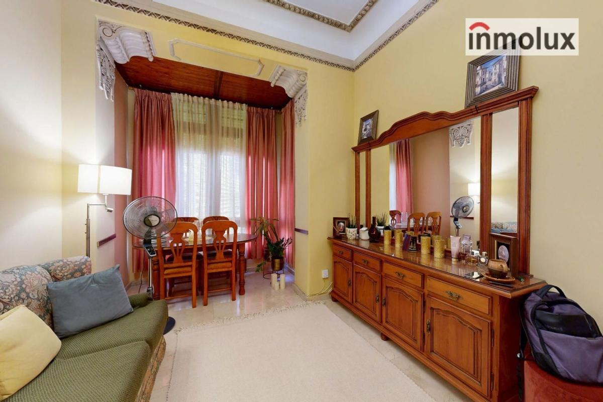Venta de piso en Piso en Calle Calderón de la Barca, Mercado, Alicante / Alacant, Alicante / Alacant
photo 2