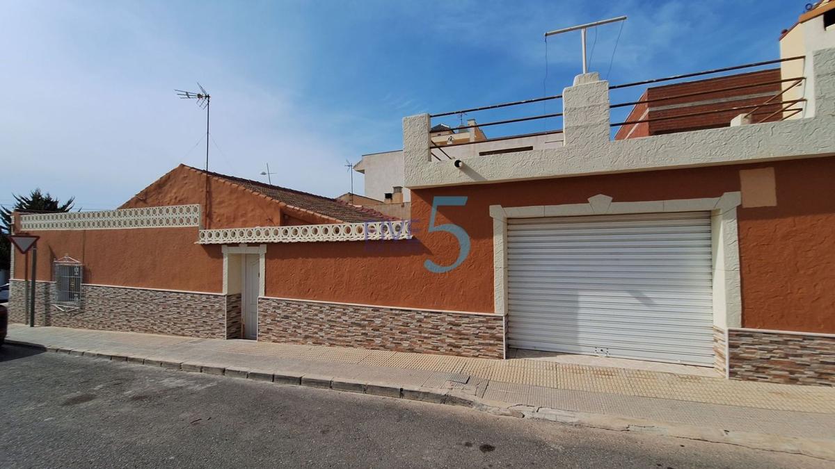 Propiedades en venta y alquiler en España photo 4