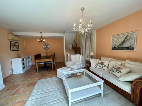 Chalet pareado en Illa Mallorca, 3, Golf Bahía, Finestrat thumbnail 2