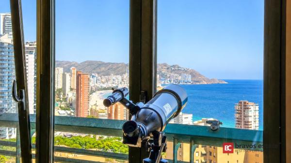 Venta de piso en Piso en Avenida Marina Baixa, Playa de Poniente, Benidorm, Benidorm
 photo 2