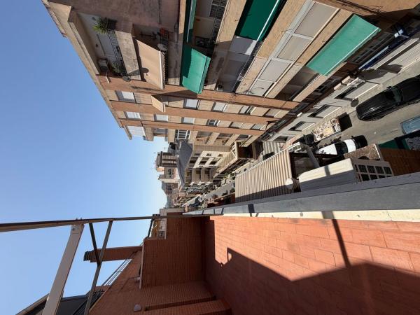 Duplex en venta en Dúplex en Calle Maestro Ramón Gorgé, 11, Plaza de Toros - Avenida Chapí - Trinquete, Elda, Elda thumbnail 1