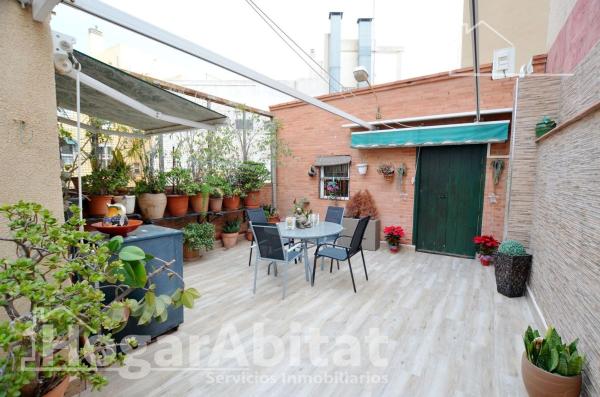 Продажа квартиры на Piso en Calle Jaime Segarra, Carolinas Bajas, Alicante / Alacant, Аликанте / Алакант
 photo 1