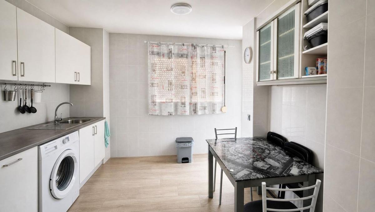 Продажа квартиры на Piso en Calle Mare de Déu dels Desemparats, Campello Pueblo, El Campello, Эль Кампельо
 photo 3