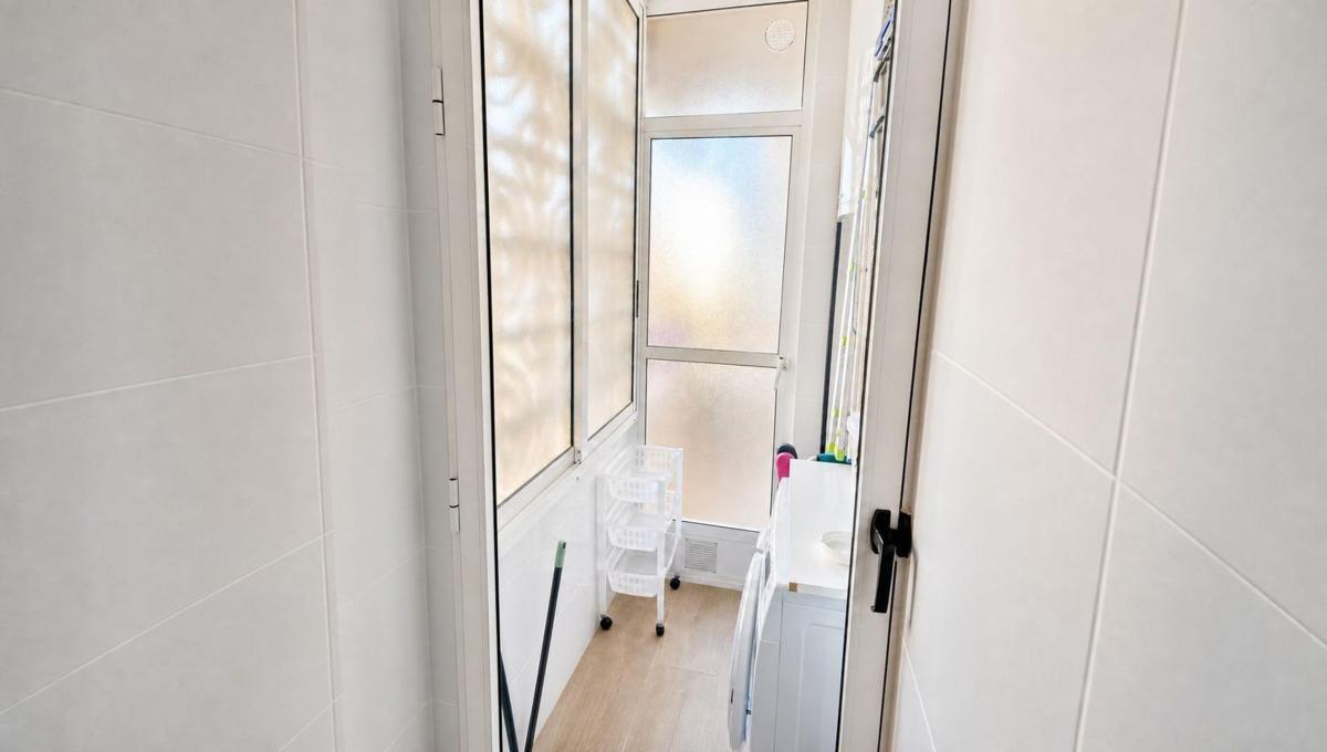 Продажа квартиры на Piso en Calle Mare de Déu dels Desemparats, Campello Pueblo, El Campello, Эль Кампельо
 photo 4