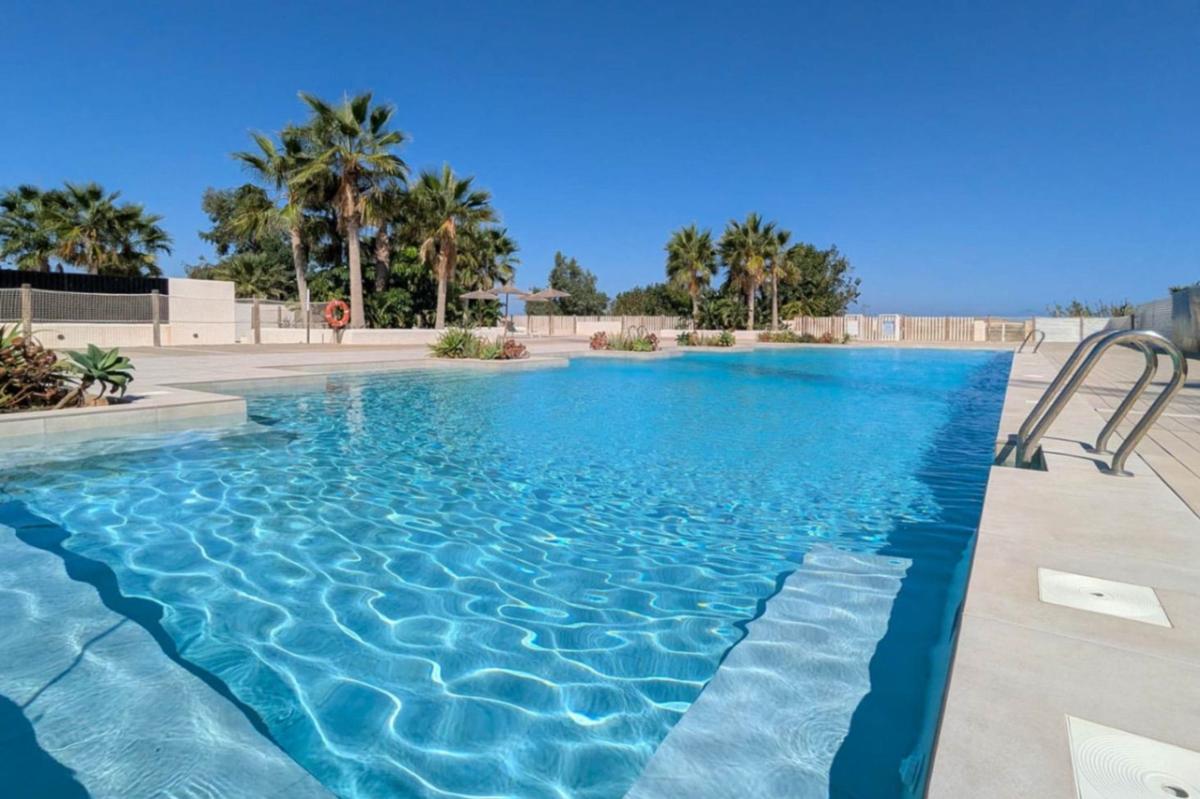 Venta de piso en Piso en L'Almadrava-L'Estanyò, Denia, Denia
 photo 2
