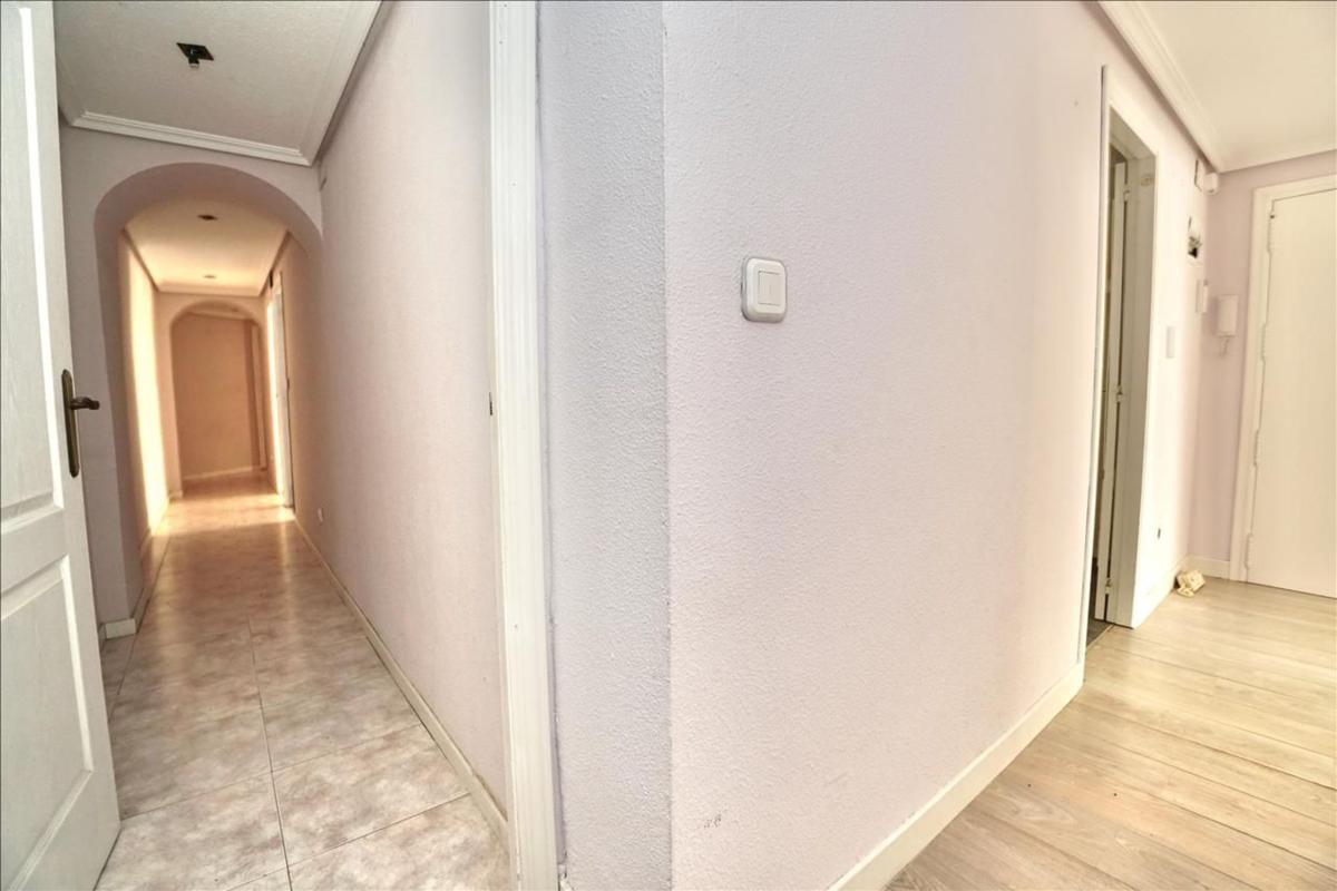 Продажа квартиры на Piso en Vg Mercedes, 65, Centro, Mutxamel, Мутхамель
photo 4