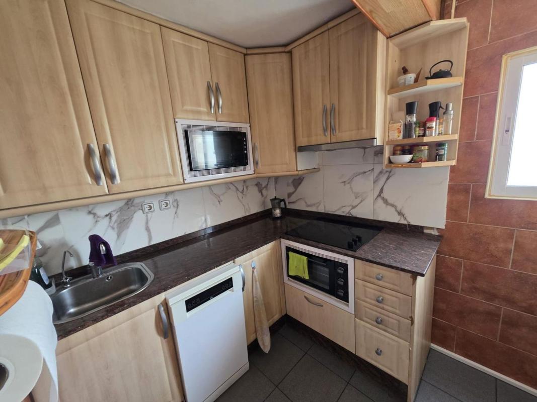 Venta de piso en Piso en Zona Sierra Helada, Benidorm, Benidorm
photo 1