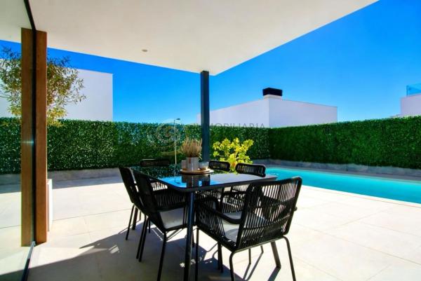 Casa o chalet independiente en Calle de Xile, 32, Balcón de Finestrat-Terra Marina, Finestrat thumbnail 2