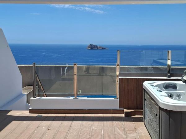 Ático en venta en Ático en Calle Sierra Dorada s/n, Zona Sierra Helada, Benidorm, Benidorm photo 1