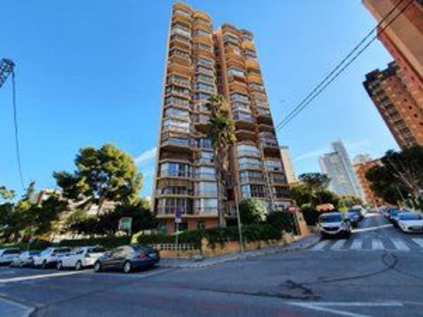 Venta de piso en Piso en Avenida de Roma, Zona Sierra Helada, Benidorm, Benidorm
thumbnail 3