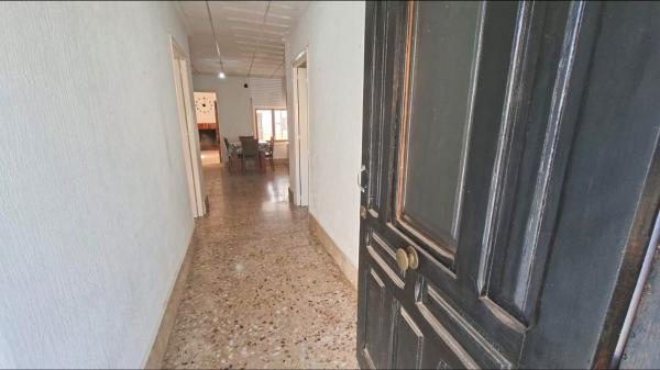 Casa de pueblo en Calle de Monòver, 15, Monovar thumbnail 1