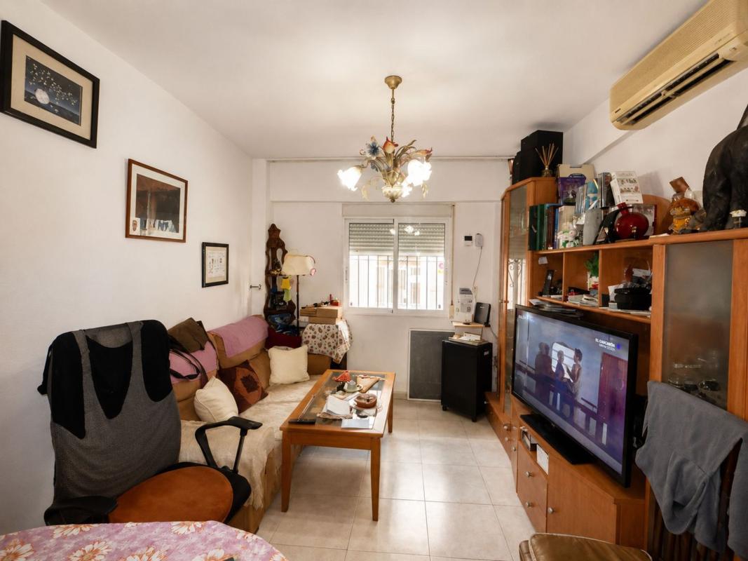 Venta de piso en Plà del Bon Repòs-La Goteta-San Antón, Alicante / Alacant
 photo 4