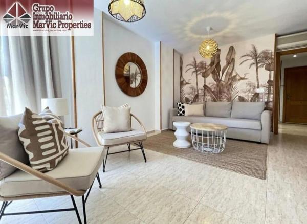 Venta de piso en Piso en Calle del Actor Luis Prendes, Playa de Poniente, Benidorm, Benidorm
 photo 1