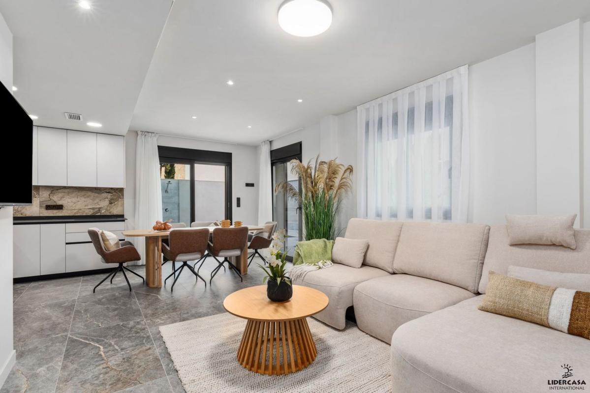 Properties for sale and rent in Spain photo 3