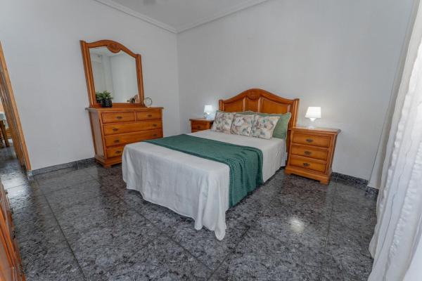 Продажа квартиры на Piso en San Crispín, Elche / Elx, Эльче / Эльх
 photo 4