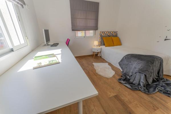 Продажа квартиры на Piso en San Crispín, Elche / Elx, Эльче / Эльх
 photo 4