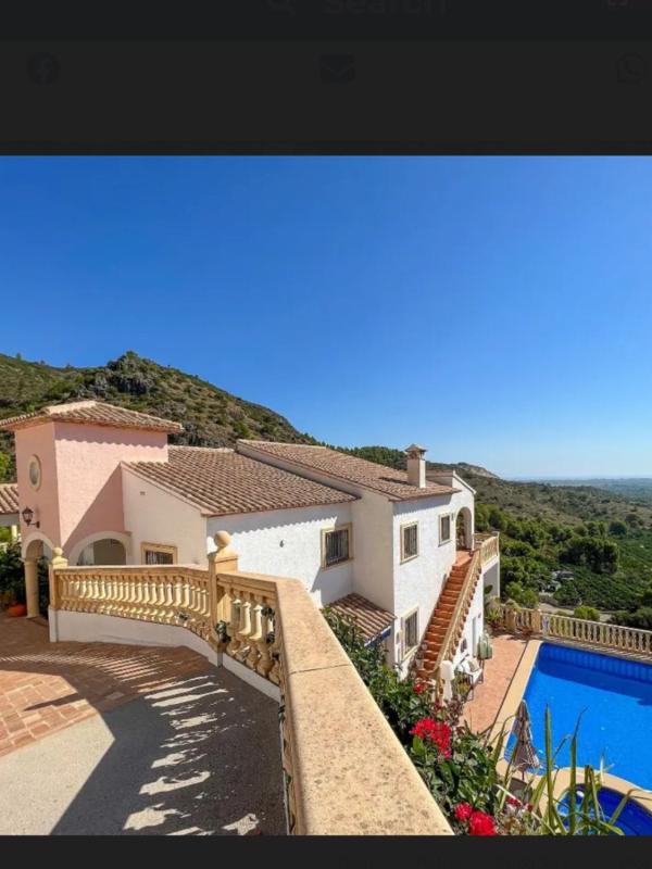Продажа отдельного шале в  Casa o chalet en Pego, Пего photo 2